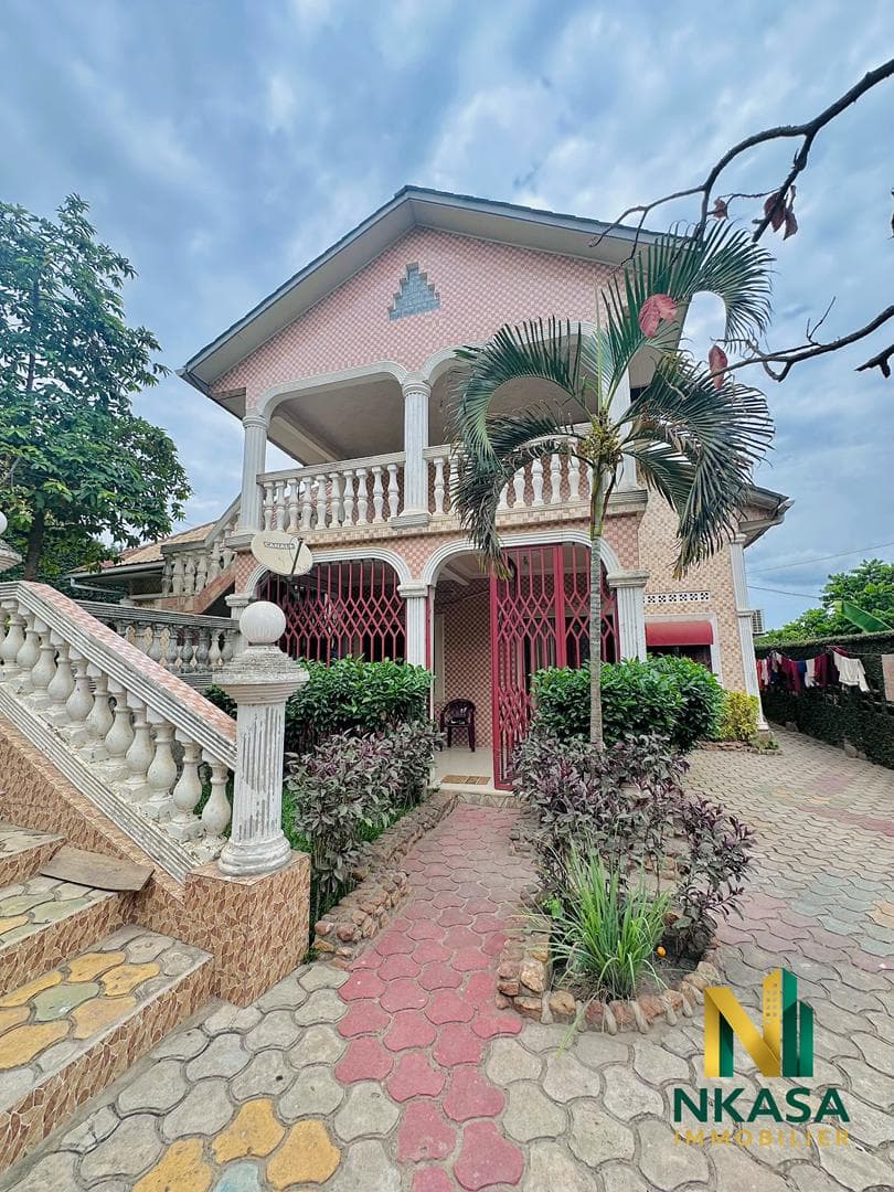 Maison à vendre à Matadi – Isipa